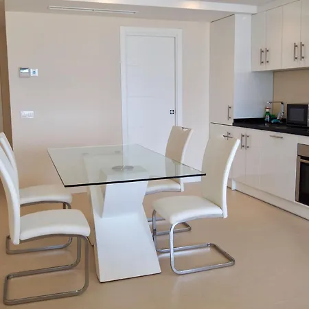 Charmante In Puerto Banus Apartamento